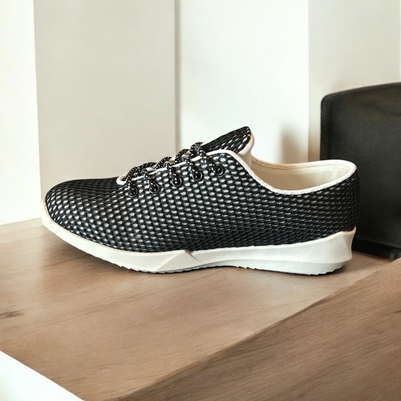 GODI CCCXIII Edsel Low Top Sneakers Black & White | Unisex Sizing - Picture 8 of 11